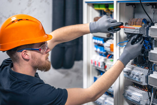 Best Emergency Electrician Near Me  in Aumsville, OR